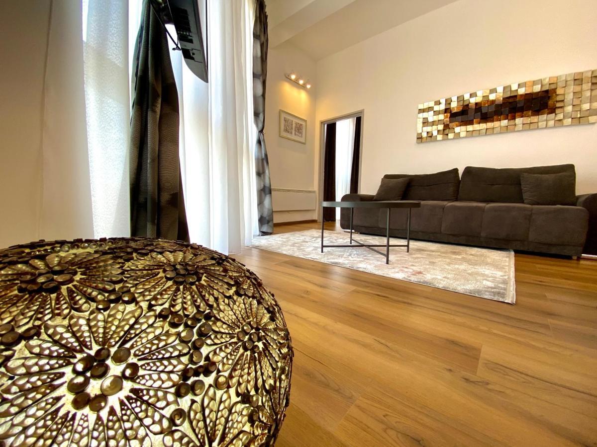Ferienwohnung Apartman Sogni D'Oro Pula Exterior foto