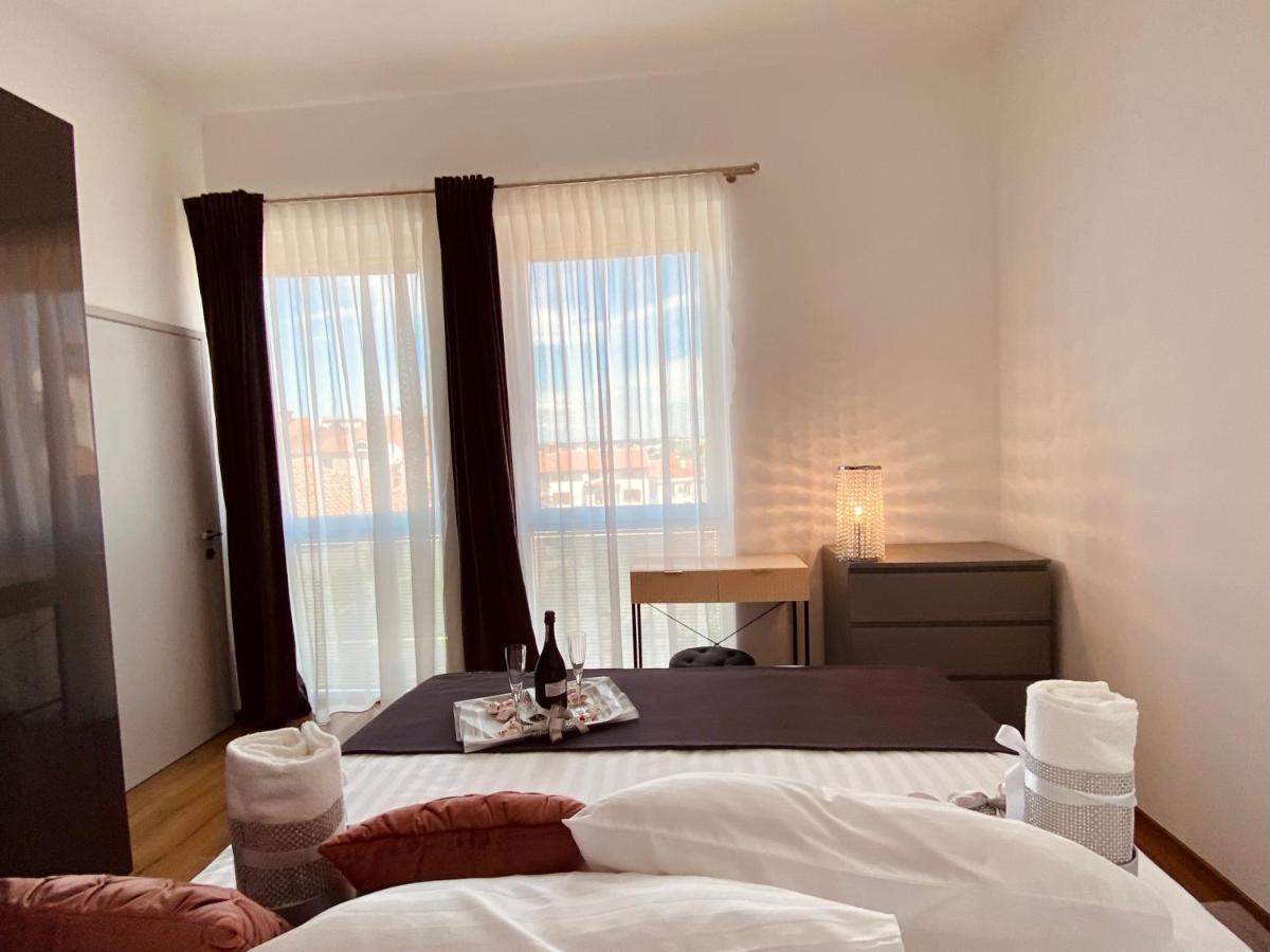 Ferienwohnung Apartman Sogni D'Oro Pula Exterior foto