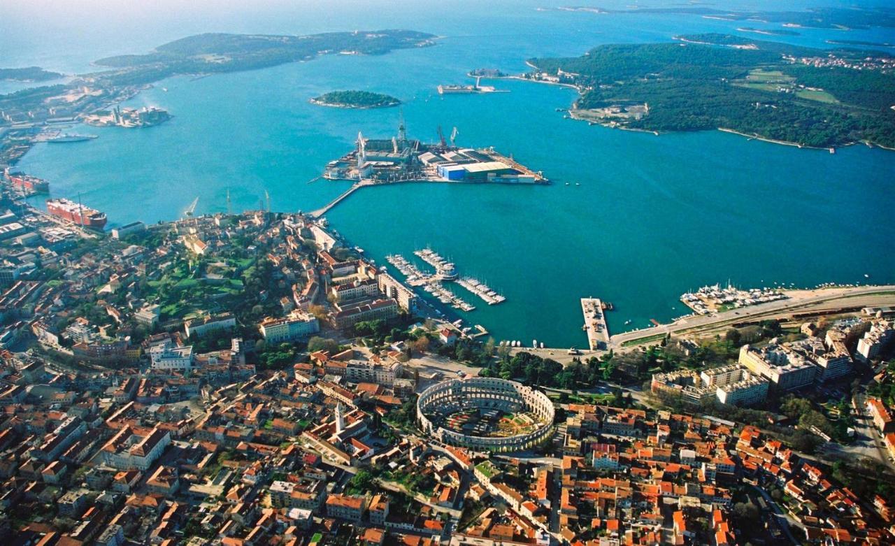 Ferienwohnung Apartman Sogni D'Oro Pula Exterior foto